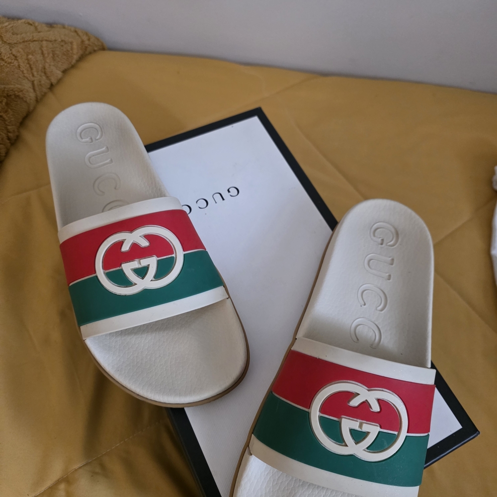 Authentic Gucci Red and Green Slide Sandals